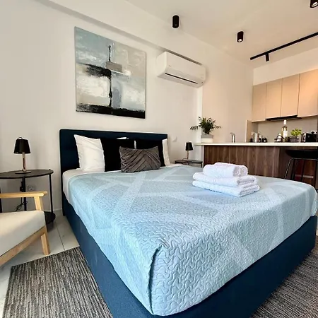 Chill And Stay-Luxury Studio In Kato Paphos Exterior photo