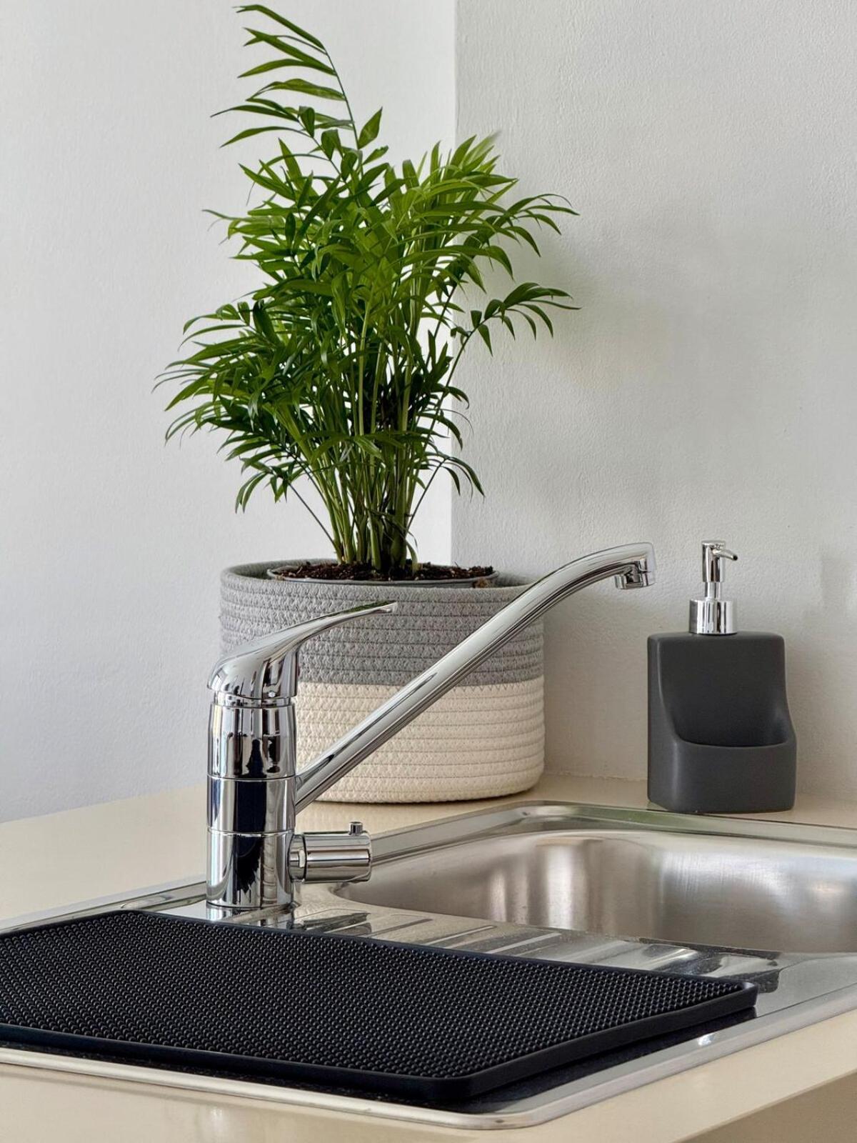 Apartment Chill And Stay-luxury In Kato Paphos