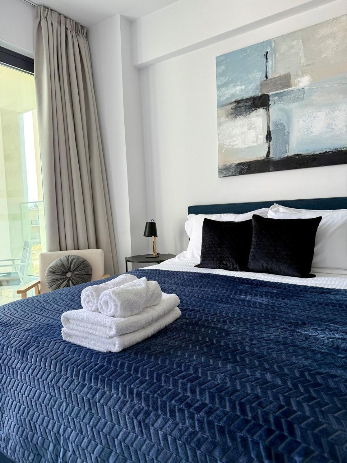 Chill And Stay-luxury In Kato *