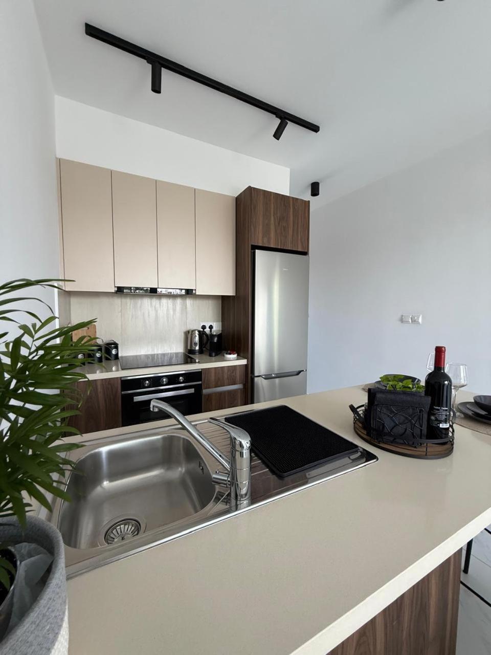 Chill And Stay-luxury In Kato