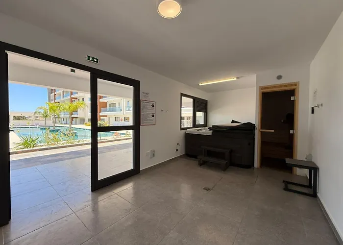 Chill And Stay-Luxury Studio In Kato Paphos